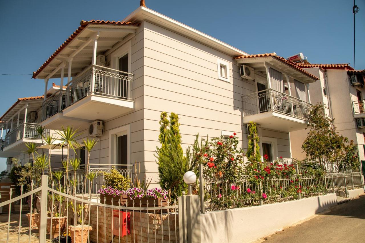 Panorama Apartments Храни Екстериор снимка